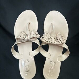 Salvatore Ferragamo Beige Bow Sandals